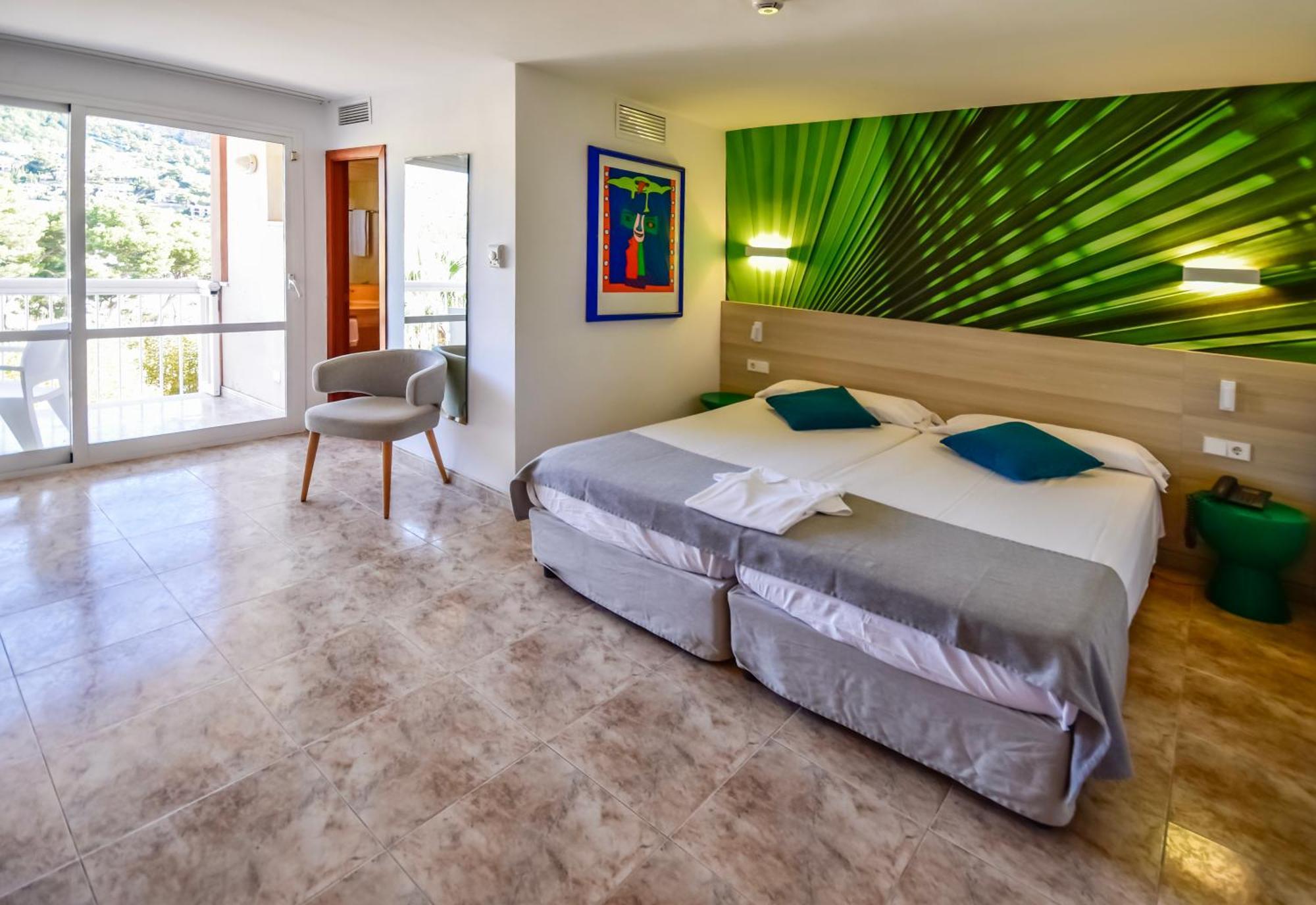 Hotel Classic, Solo Adultos 4*