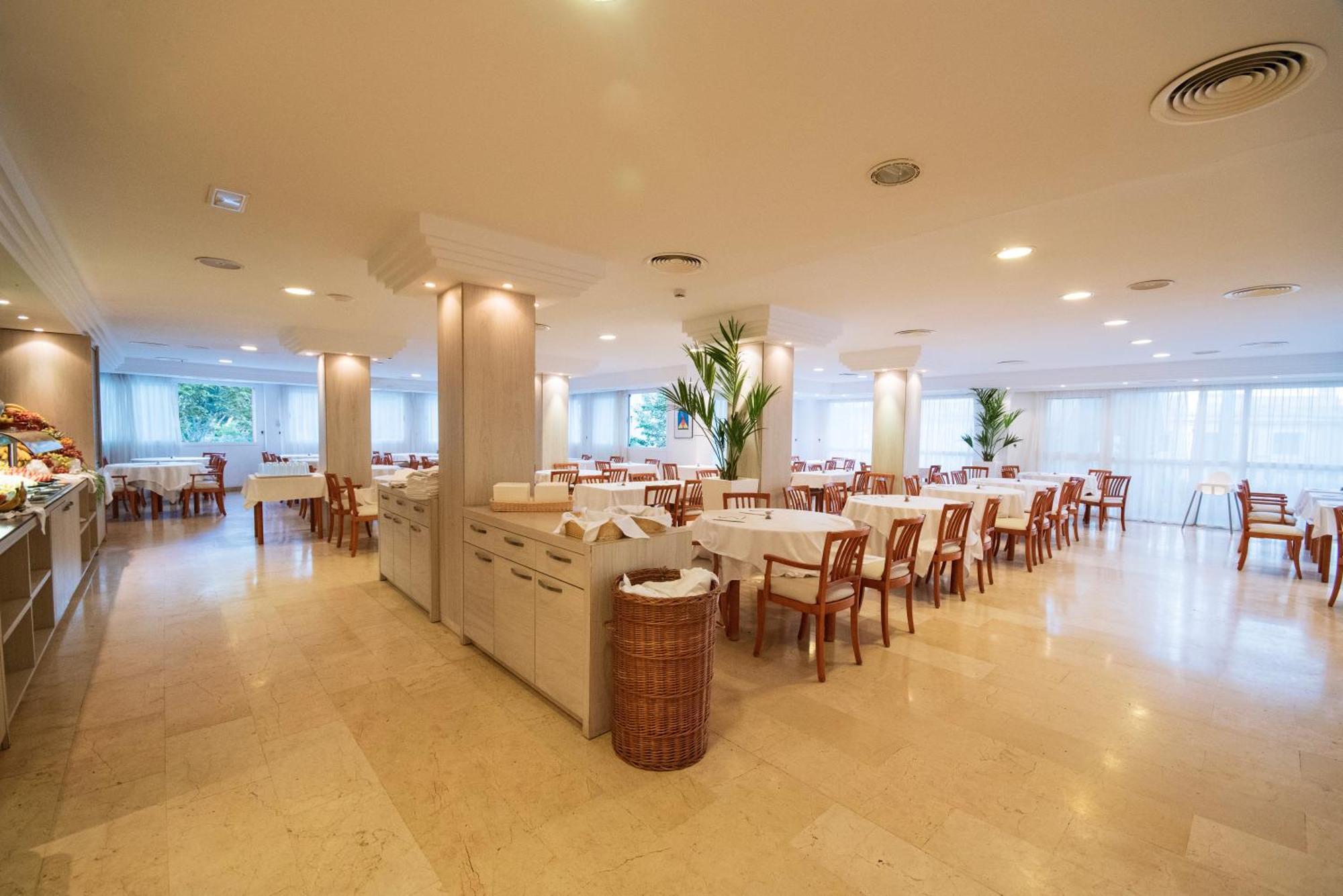 Classic, Solo Adultos Hotel