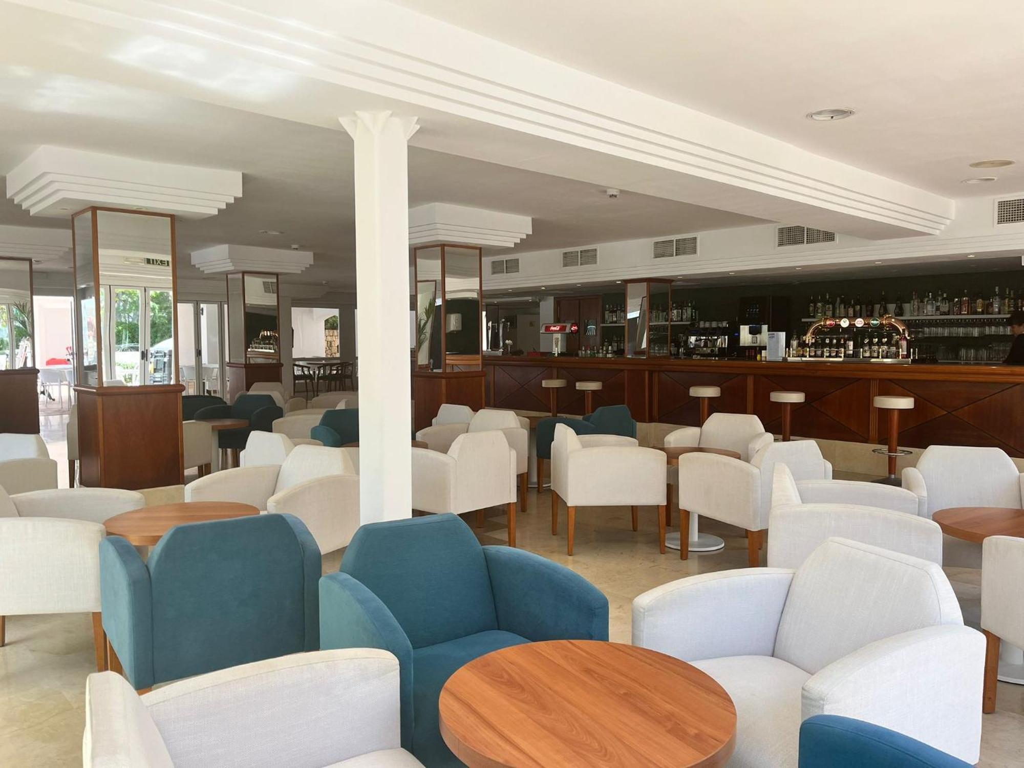 Classic, Solo Adultos Hotel 4*